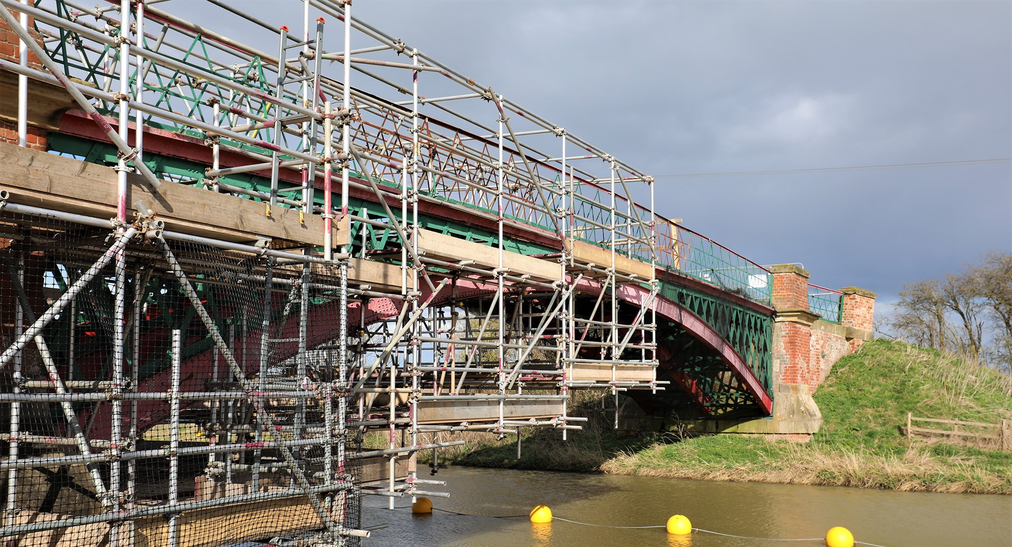 Birds Nest scaffolding on Hibaldstow Bridge