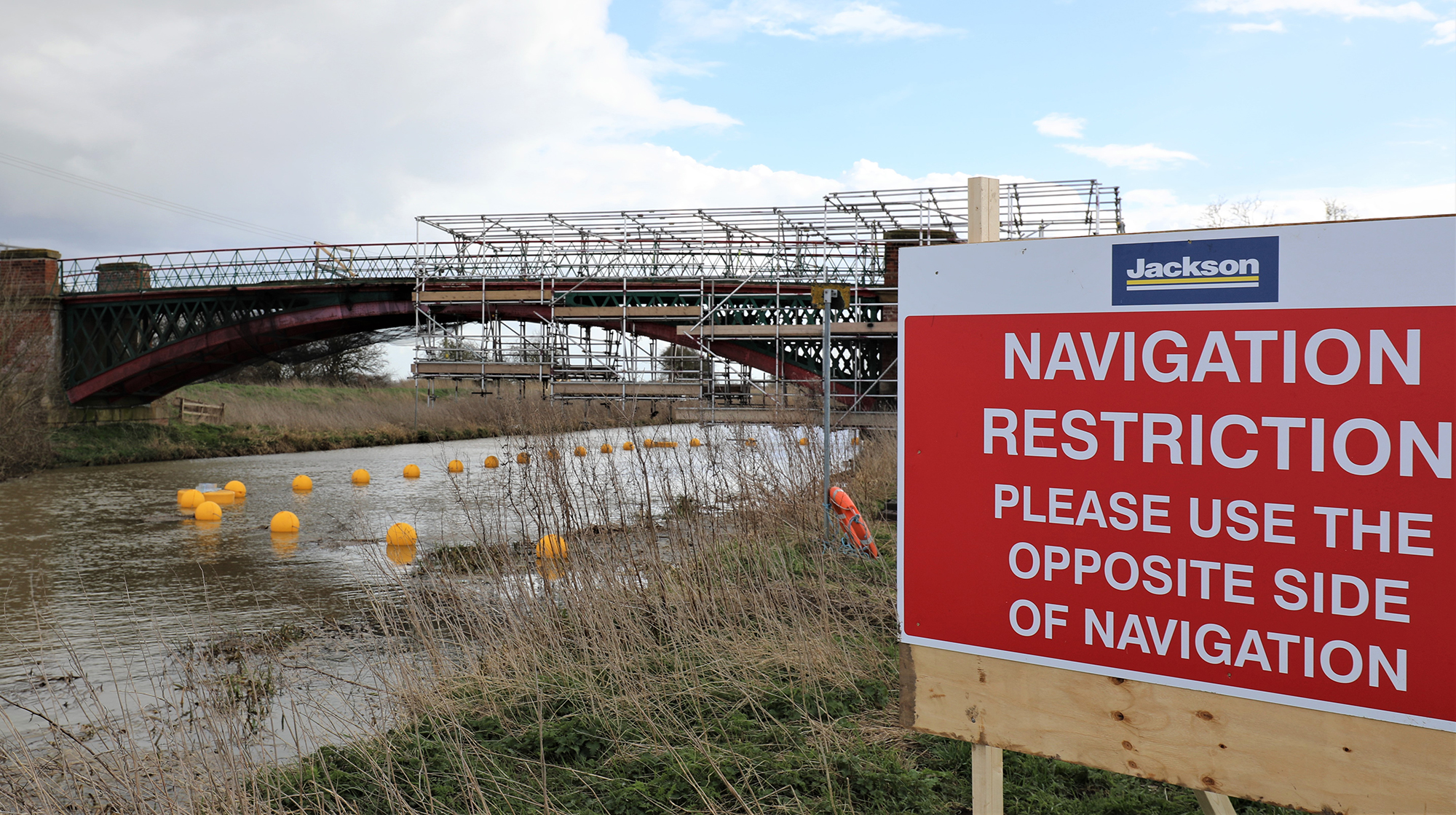 Navigation sign